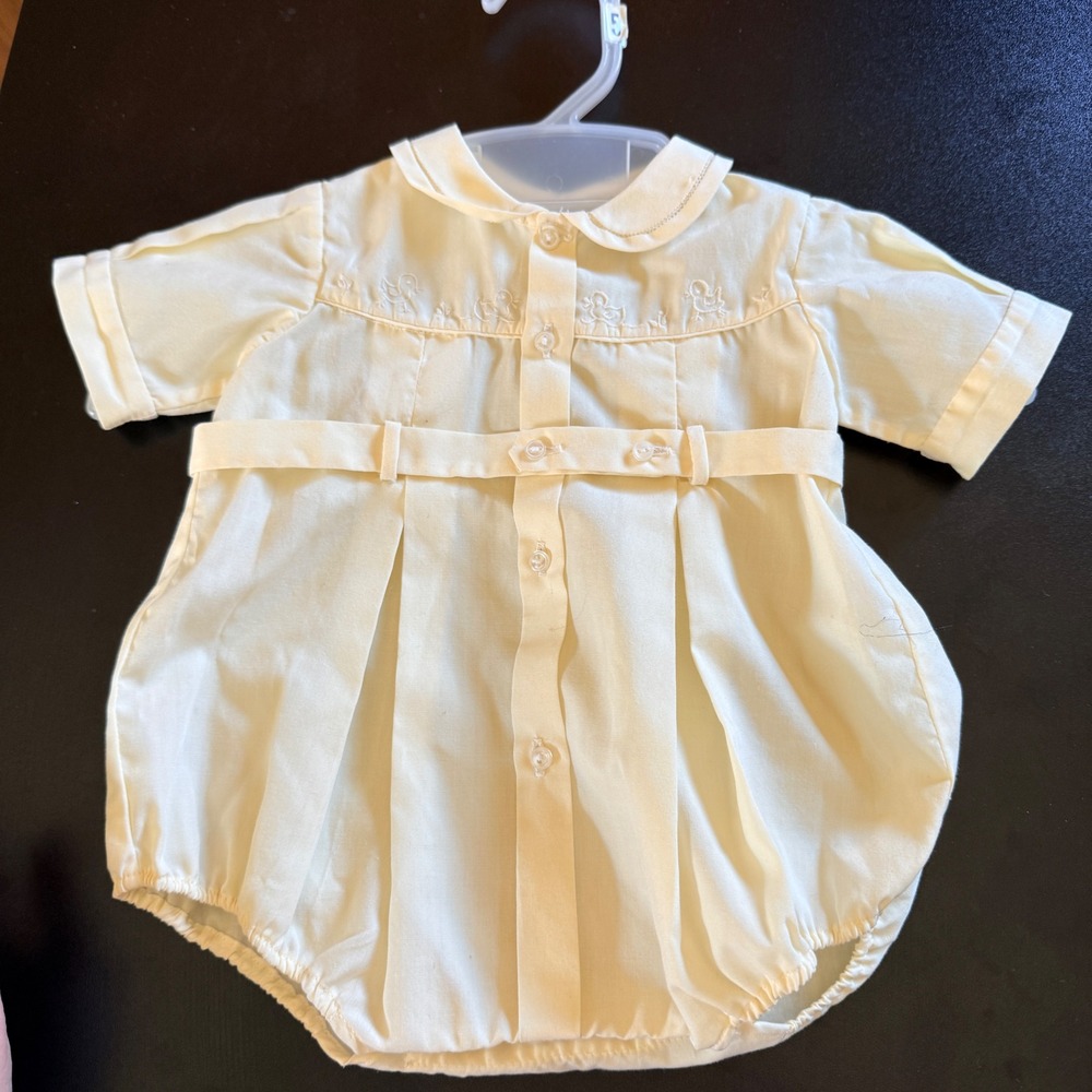 Vintage Feltman Bro's Romper Baby 3-6M Yellow Hand Embroidered Duck Excellent